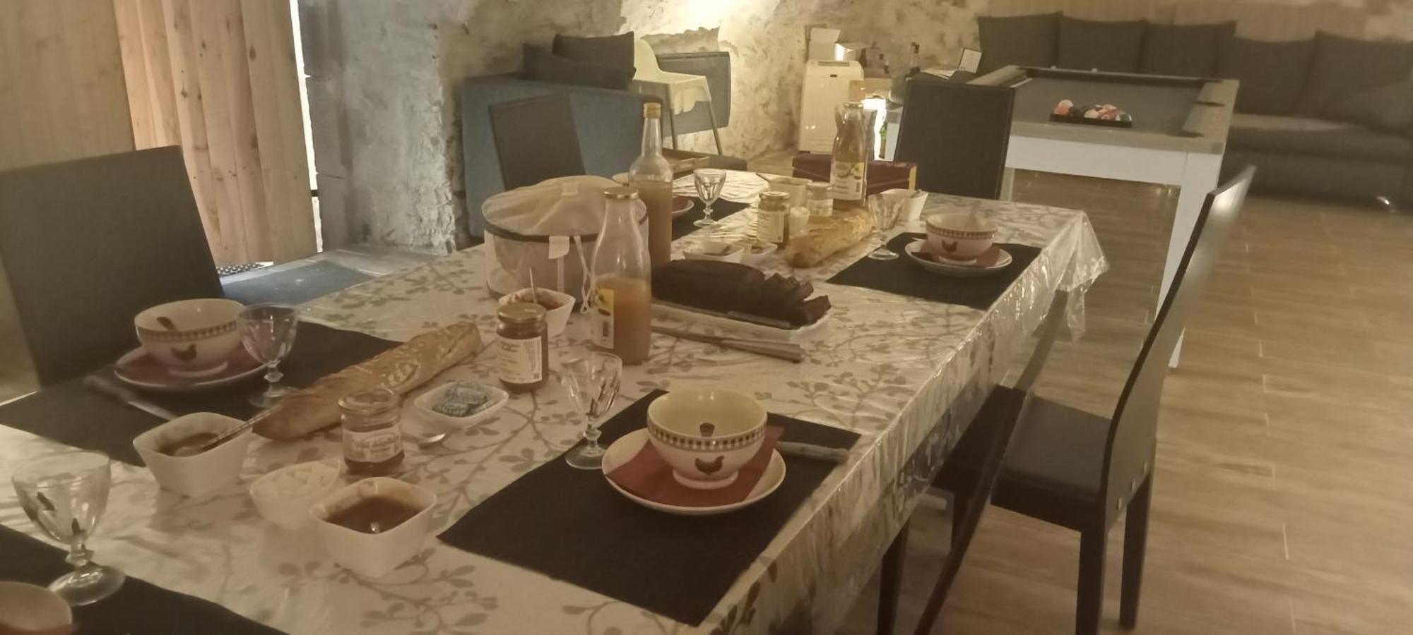 La Dame Blanche Bed & Breakfast Saint-Maurice-dʼIbie Eksteriør bilde