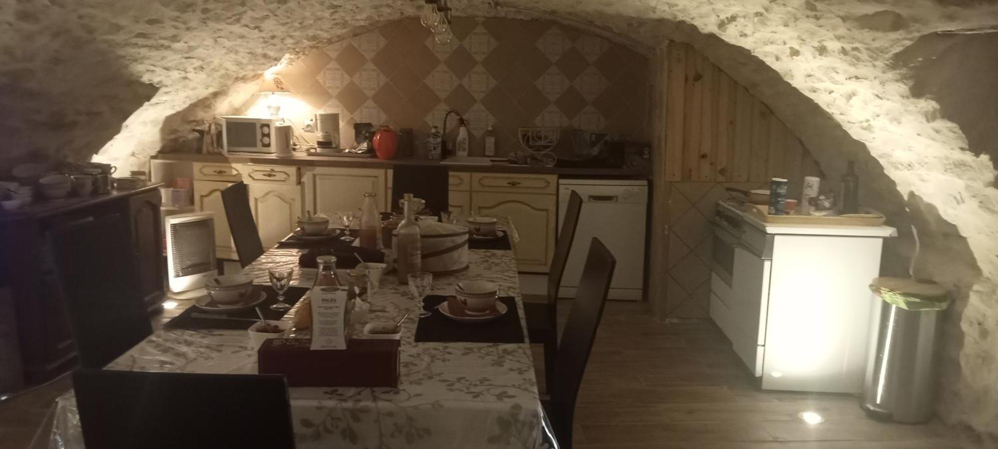 La Dame Blanche Bed & Breakfast Saint-Maurice-dʼIbie Eksteriør bilde